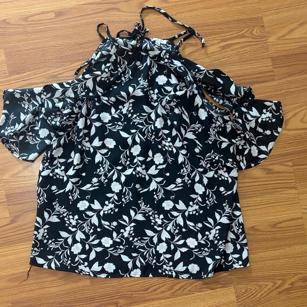 Lily White Black and White Floral Blouse